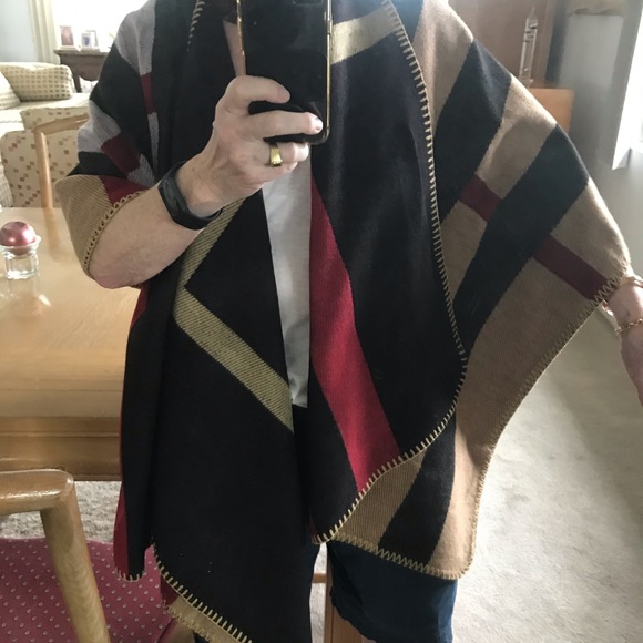 Wool Reversible Wrap - Picture 1 of 5